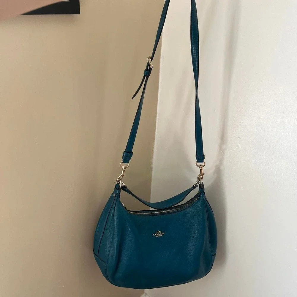 2010s Coach Harley Hobo Crescent Teal pebbled leather Shoulder bag / handbag
